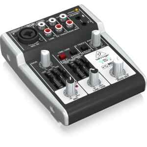 CONSOLA DE 5-ENTRADAS (1-XLR) 302USB XENYX BEHRINGER-0