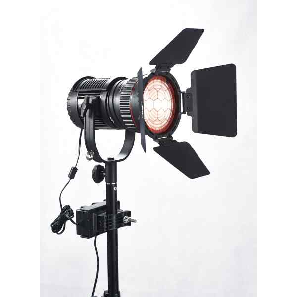 LAMPARA NANGUANG FRESNEL LED CN-30F-0