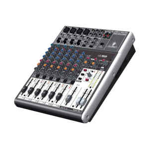 Consola de 12-entradas (4-XLR) 2/2 BUSES | 1204USB – BEHRINGER