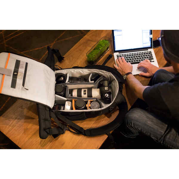 Mochila para camara flipside 400 AW II l LP37129 - Lowepro-21018