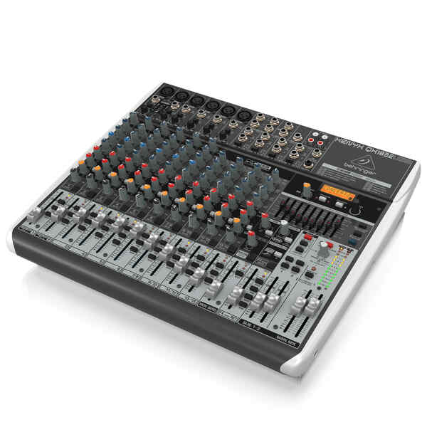 Consola premium de 18 entradas y 3/2 bus con preamplificadores y compresores de microfono | XENYX QX1832USB - BEHRINGER-25734