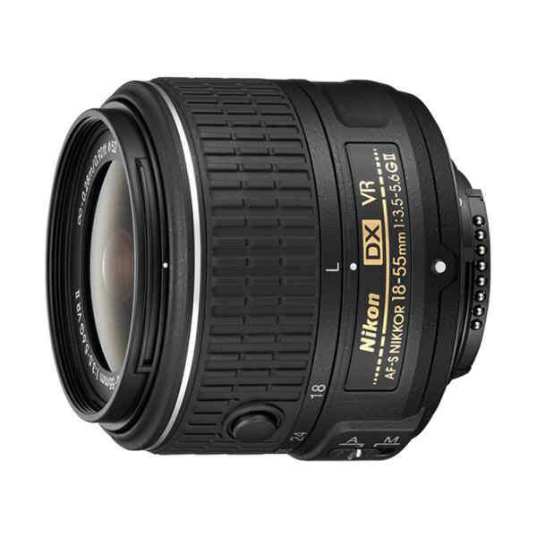 Kit de camara Nikon D5600, Memoria 32GB, 18-55 mm VR y 70-300 mm | NIKON-26033