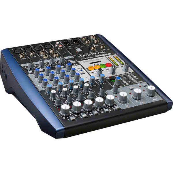 STUDIO LIVE AR8C