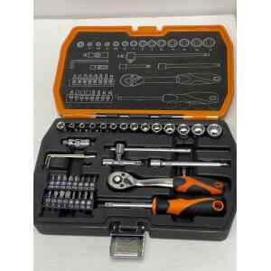 Juego De Copas Y Puntas De 1/4, 42 Pcs, Kendo 90562