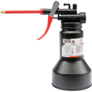 Aceitera Con Manguera Flexible Metalica 300Ml Yt-06913
