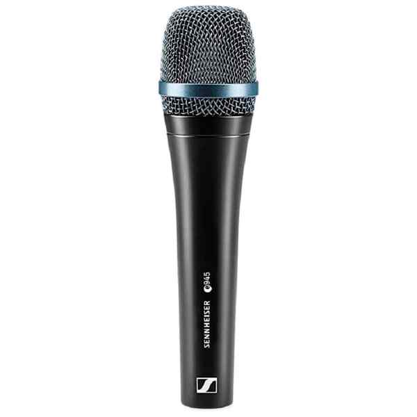 E945