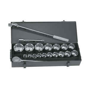JUEGO DE 21 PIEZAS, COPAS RAIZ DE 3/4, 12 PUNTOS EN PULG, RATCHET EXTENSION Y BARRA CON CAJA METALICA. MARCA STANLEY