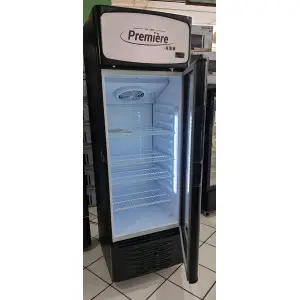 Enfriador exhibidor vertical de 8.4 pies cubicos | PREMIERE BY ABM